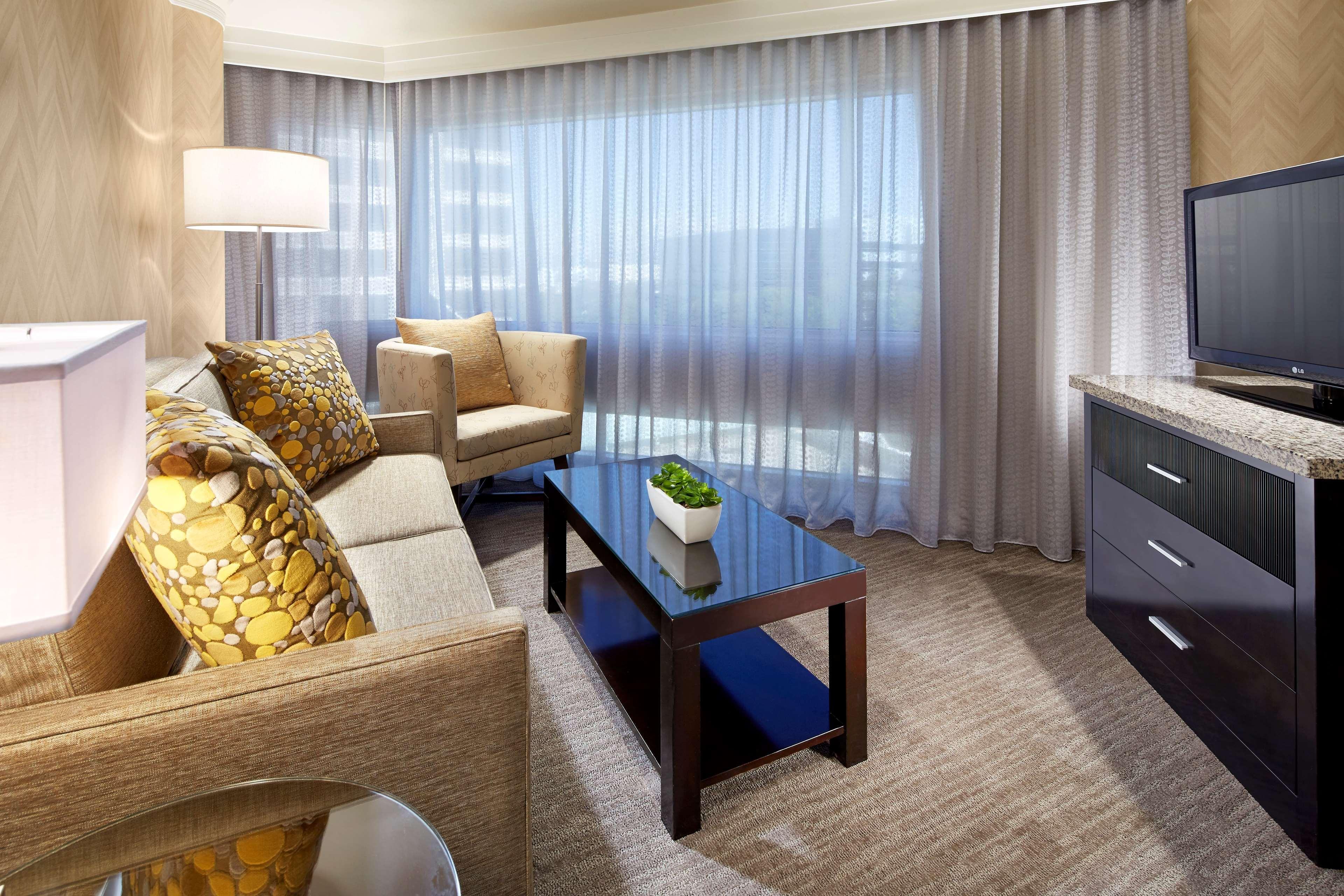 Отель Doubletree By Hilton Lax - Эль-Сегундо Экстерьер фото