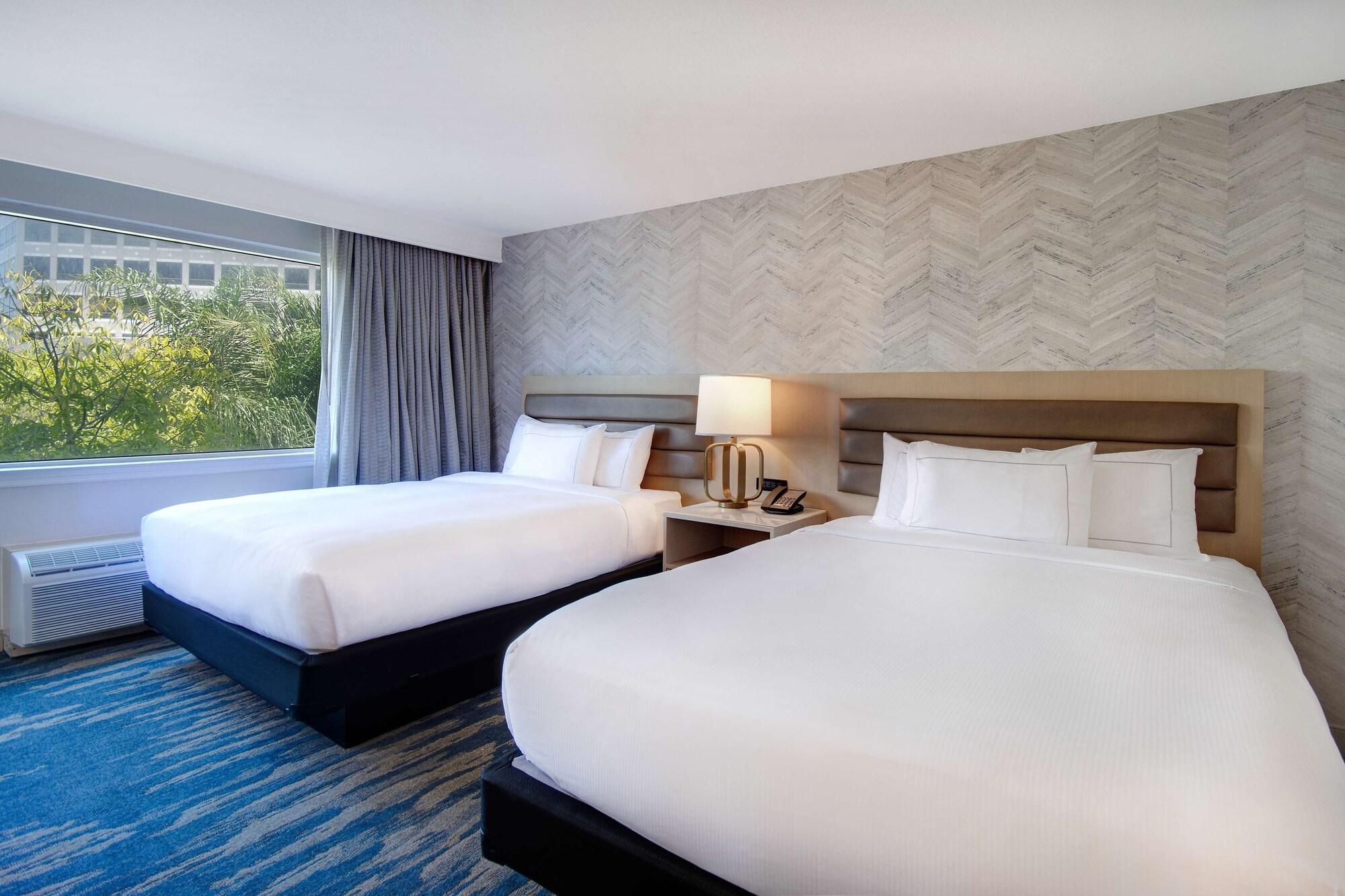 Отель Doubletree By Hilton Lax - Эль-Сегундо Экстерьер фото